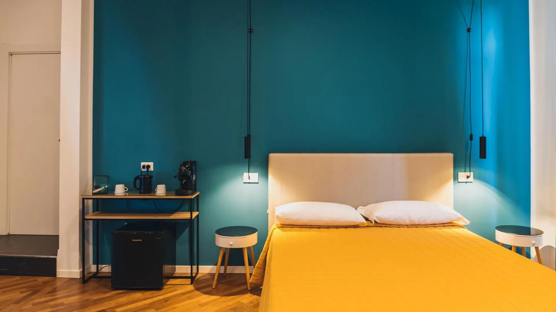 Hotel Attico33 Neapel Italien